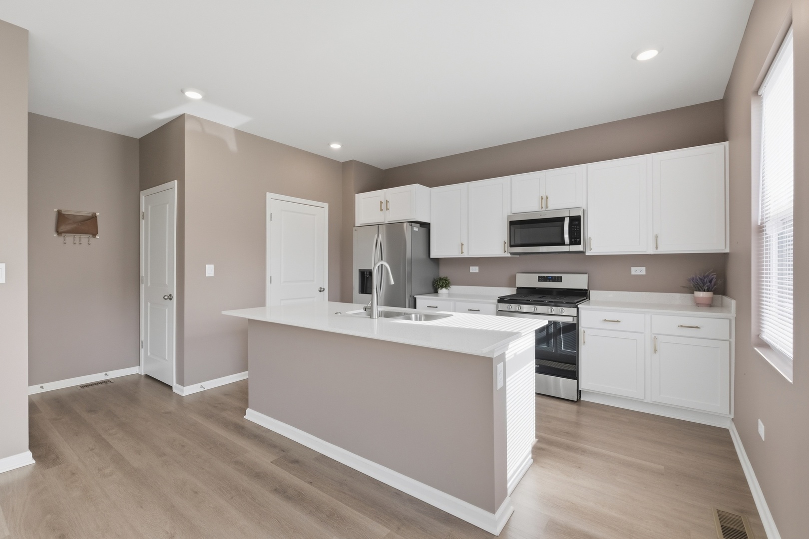 13660 South Sanibel Street Plainfield IL 60544