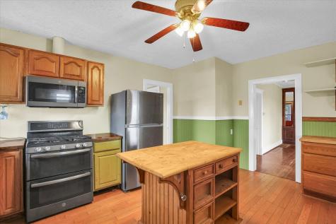 525 County Road 2400 E Broadlands IL 61816