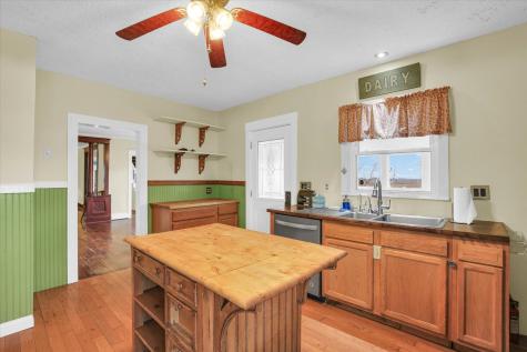 525 County Road 2400 E Broadlands IL 61816