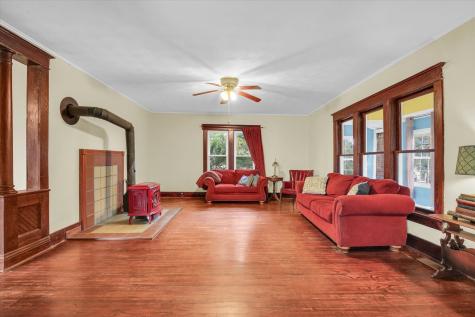 525 County Road 2400 E Broadlands IL 61816