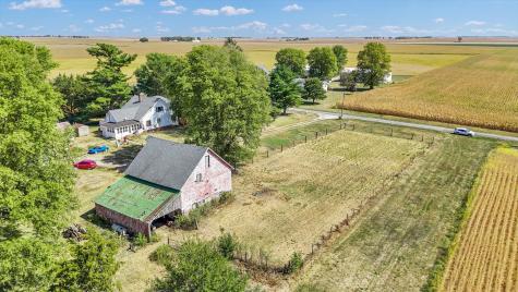 525 County Road 2400 E Broadlands IL 61816