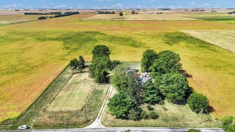 525 County Road 2400 E Broadlands IL 61816