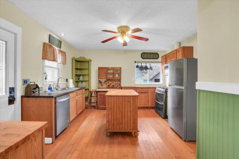 525 County Road 2400 E Broadlands IL 61816