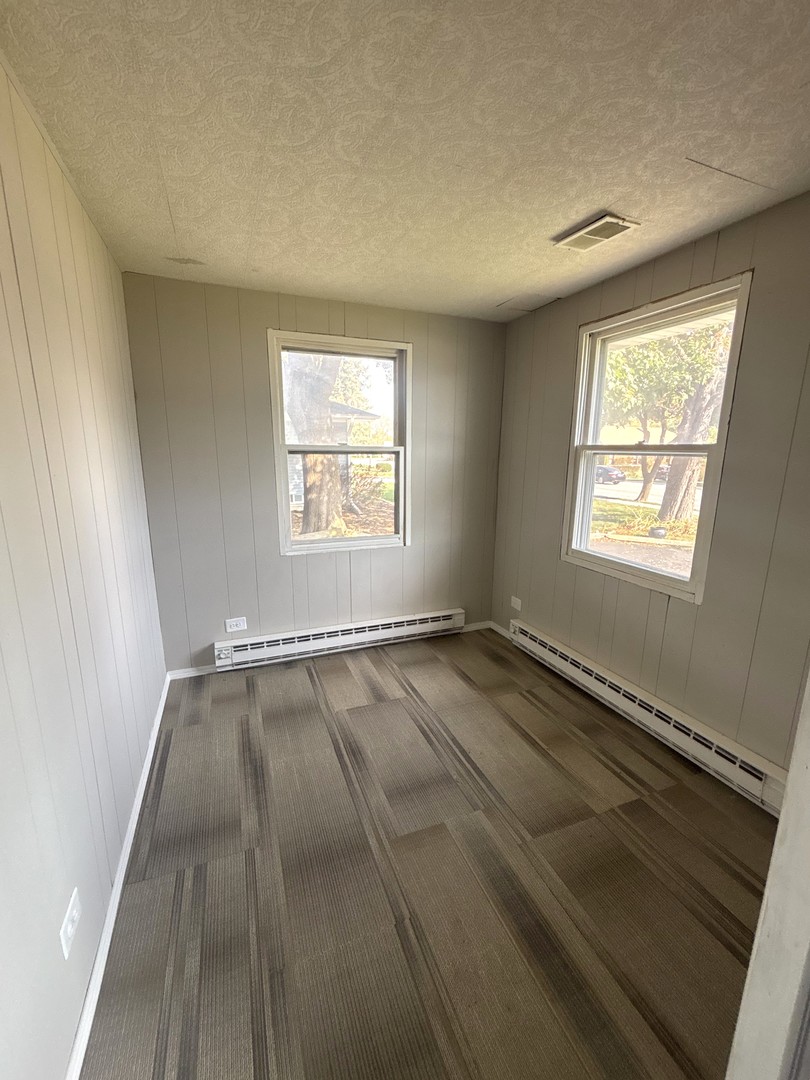 826 South Main Street Lombard IL 60148