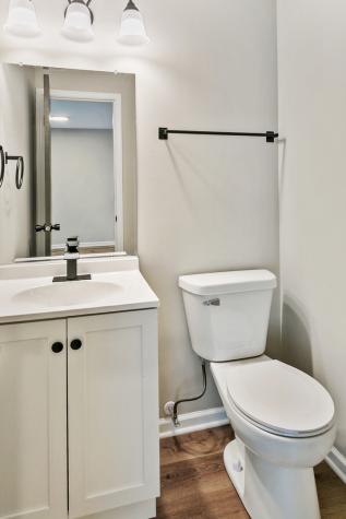936 East 170th Street South Holland IL 60473