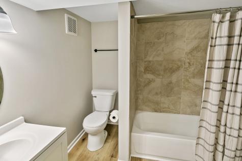 936 East 170th Street South Holland IL 60473