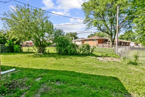 936 East 170th Street South Holland IL 60473
