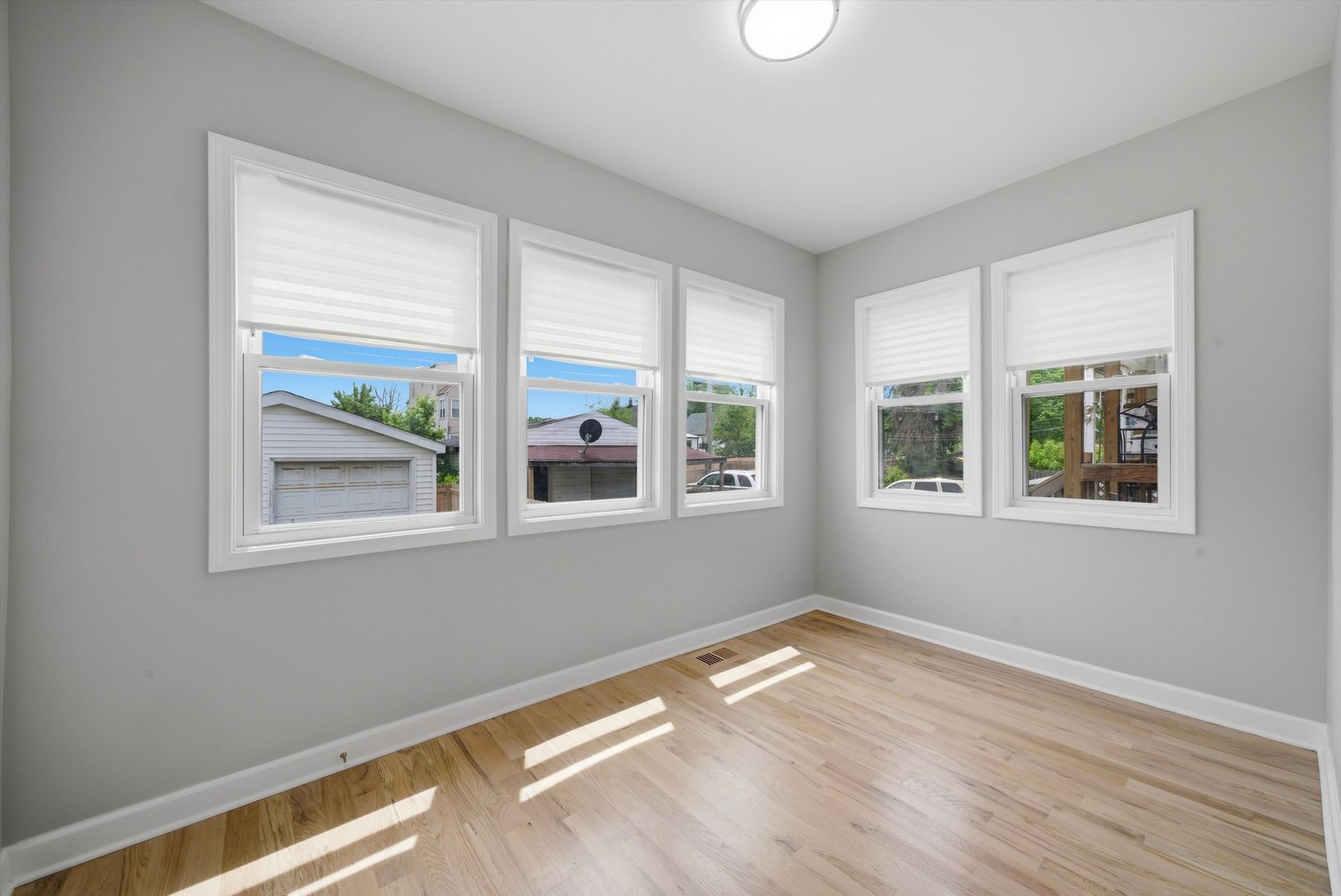 1249 West 73rd Place Chicago IL 60636