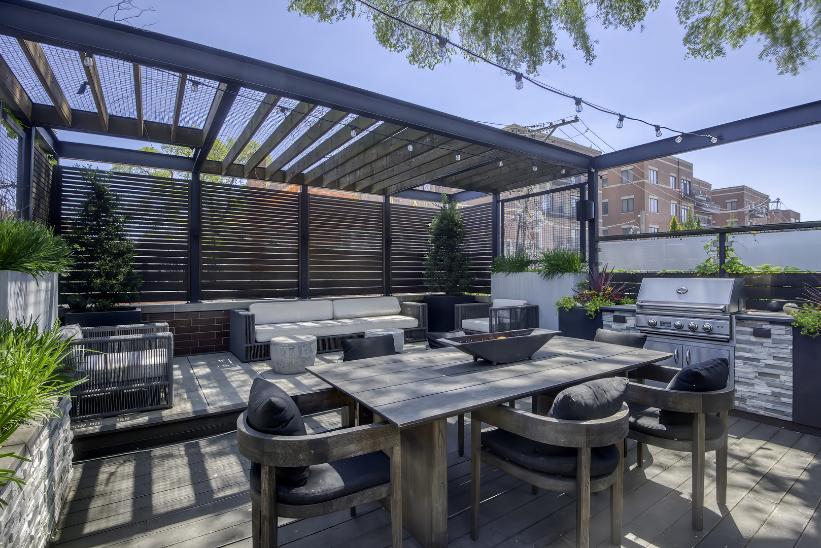 2743 North Dayton Street Chicago IL 60614