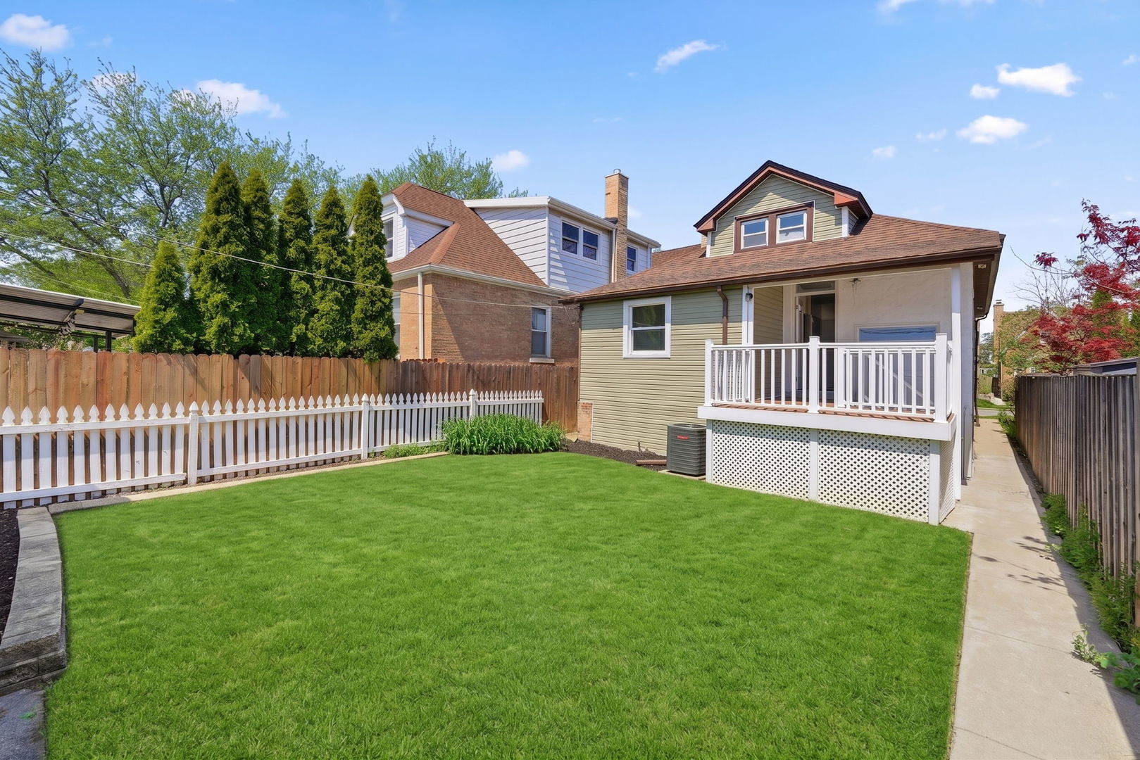 5853 West Newport Avenue Chicago IL 60634