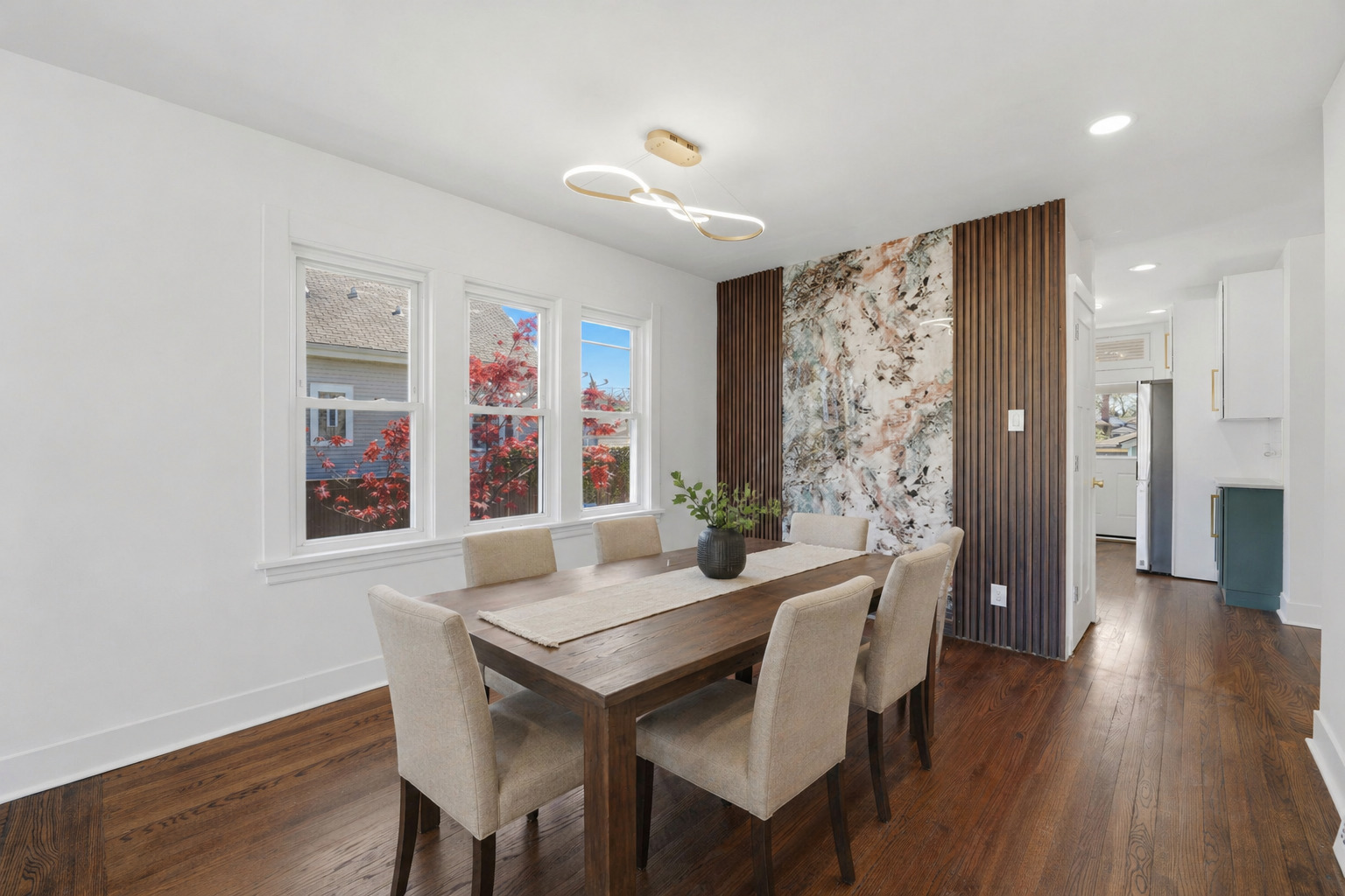 5853 West Newport Avenue Chicago IL 60634