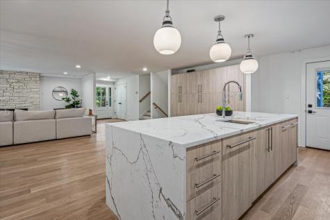 1077 Green Bay Road Glencoe IL 60022