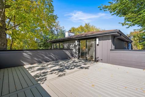 1077 Green Bay Road Glencoe IL 60022