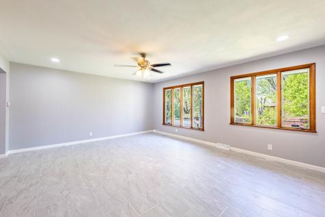 828 Tamarack Lane Rockford IL 61107