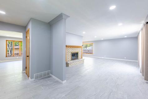 828 Tamarack Lane Rockford IL 61107