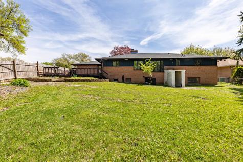 828 Tamarack Lane Rockford IL 61107