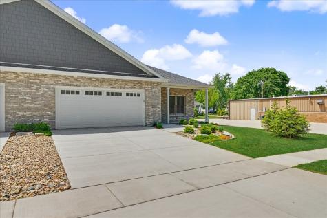 506 South 6th Street Fairbury IL 61739
