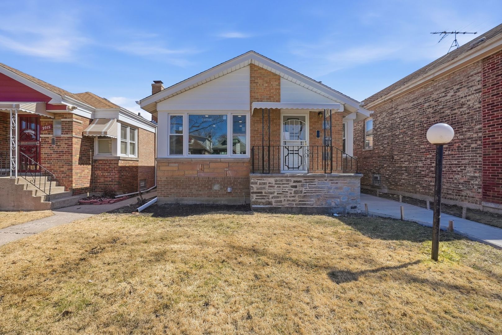 9919 South Peoria Street Chicago IL 60643