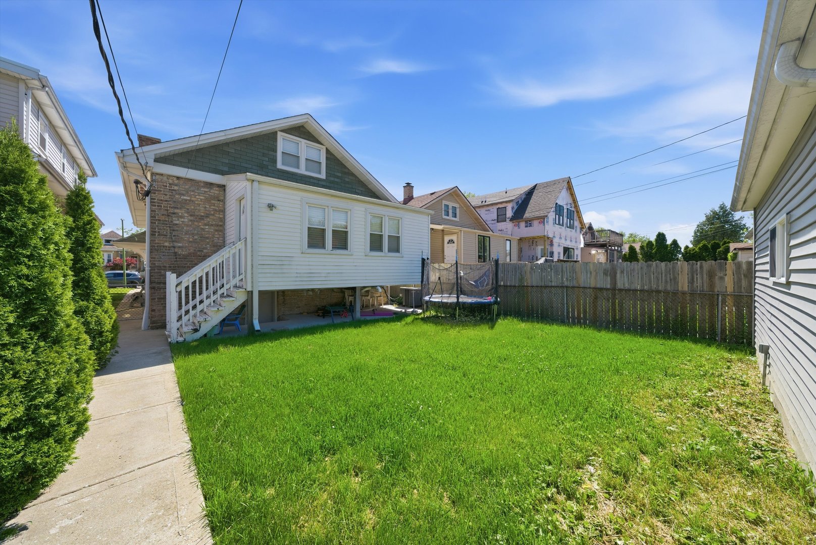 6126 West Roscoe Street Chicago IL 60634