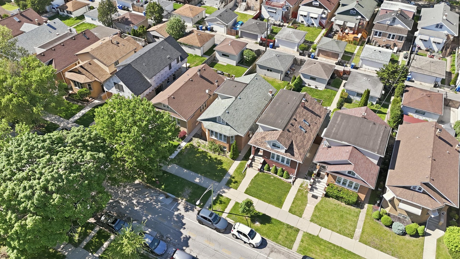 6126 West Roscoe Street Chicago IL 60634