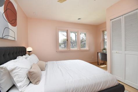 818 North Euclid Avenue Oak Park IL 60302