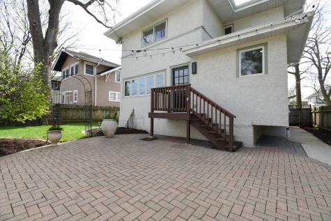 818 North Euclid Avenue Oak Park IL 60302