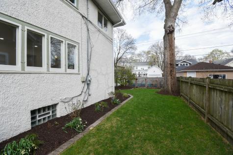 818 North Euclid Avenue Oak Park IL 60302
