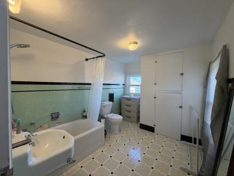 106 West High Street Orangeville IL 61060