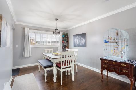 2208 Hiawatha Parkway Woodridge IL 60517