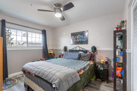 2208 Hiawatha Parkway Woodridge IL 60517