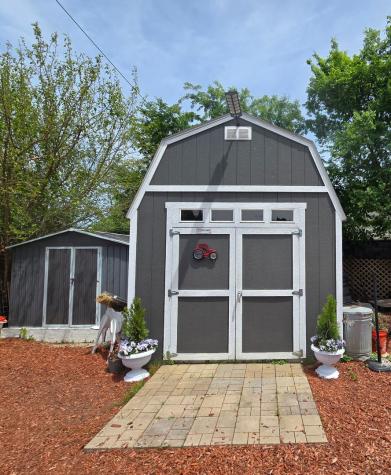 2208 Hiawatha Parkway Woodridge IL 60517