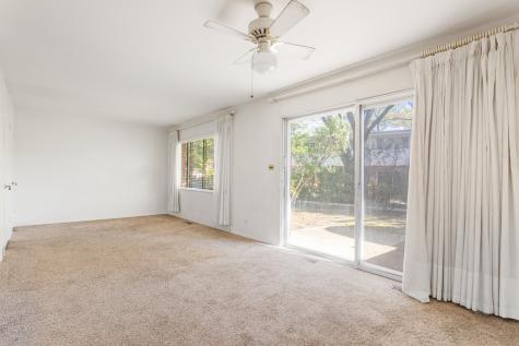609 Carriage Hill Drive Glenview IL 60025