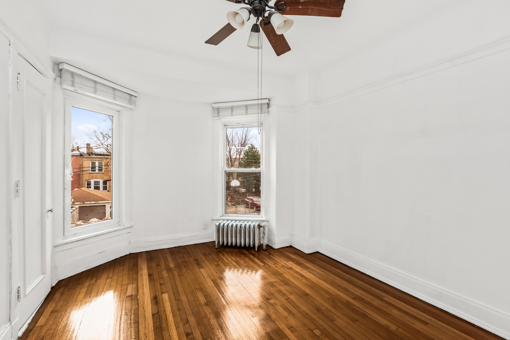 823 East Drexel Square Chicago IL 60615