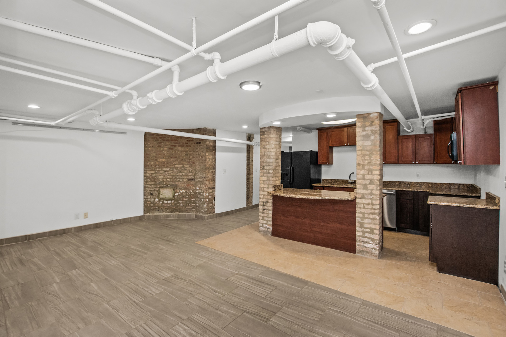 823 East Drexel Square Chicago IL 60615