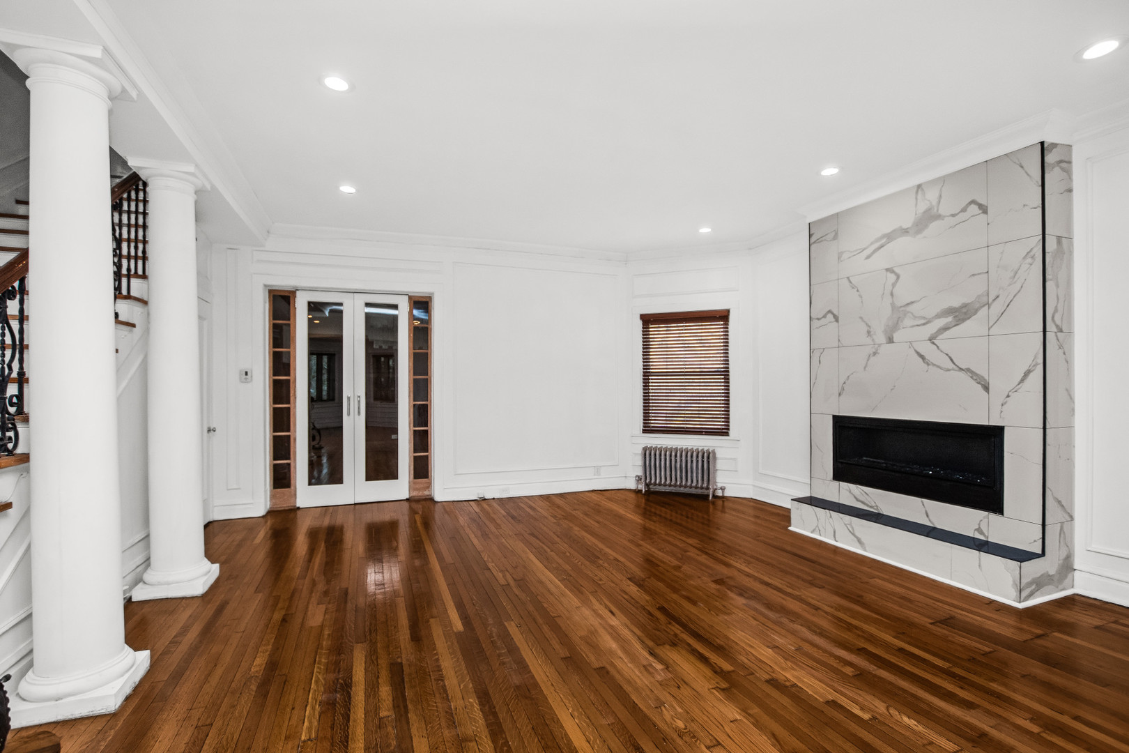 823 East Drexel Square Chicago IL 60615