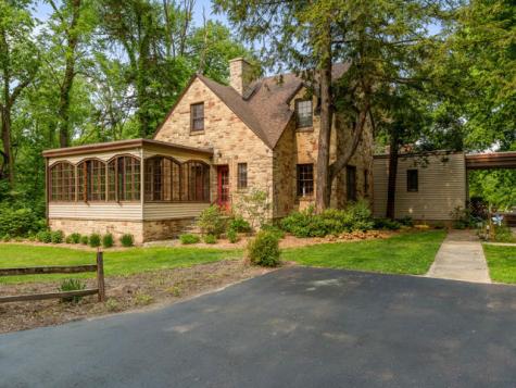 2373 Geddes Road Rockford IL 61103