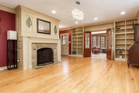 2373 Geddes Road Rockford IL 61103