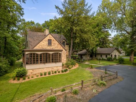 2373 Geddes Road Rockford IL 61103