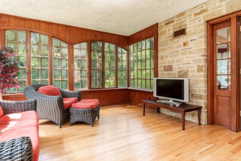 2373 Geddes Road Rockford IL 61103