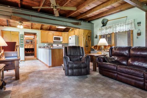 2373 Geddes Road Rockford IL 61103