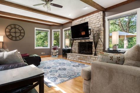 2373 Geddes Road Rockford IL 61103