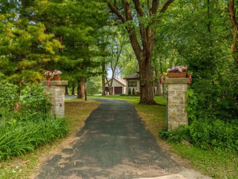 2373 Geddes Road Rockford IL 61103