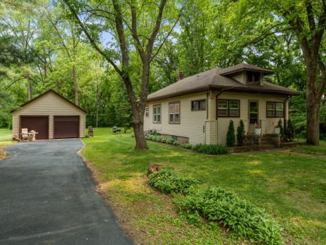2373 Geddes Road Rockford IL 61103