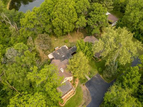2373 Geddes Road Rockford IL 61103