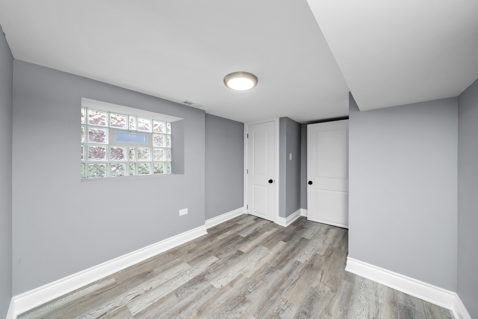 8033 South Harvard Avenue Chicago IL 60620