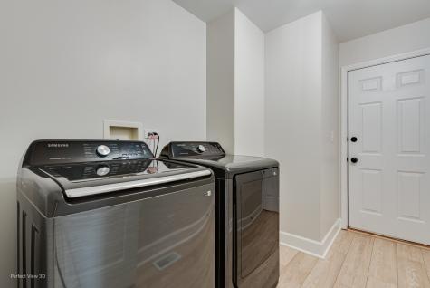 2723 Hillsboro Boulevard Aurora IL 60503