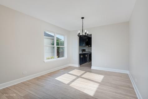 2723 Hillsboro Boulevard Aurora IL 60503