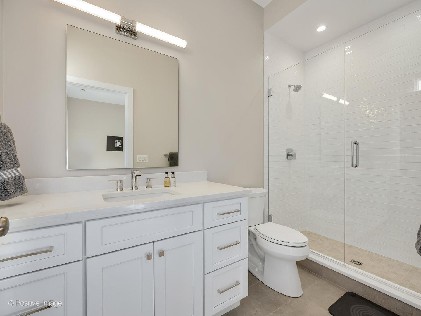 225 Burlington Avenue Clarendon Hills IL 60514