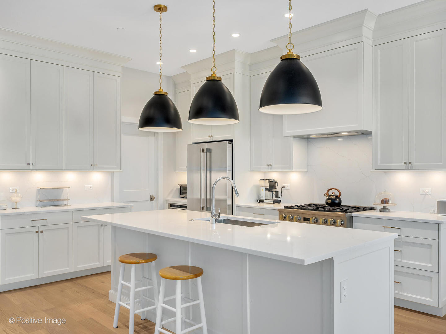 225 Burlington Avenue Clarendon Hills IL 60514