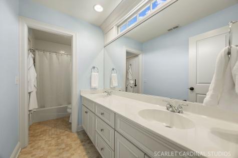 532 Turf Lane Wheaton IL 60187